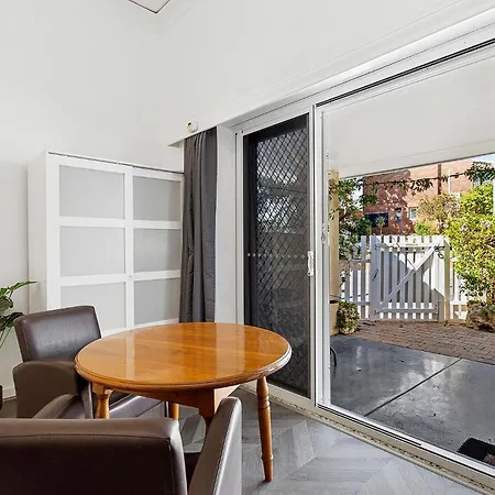 Stroll To Fremantle'S Core Studio Apartment Exterior photo