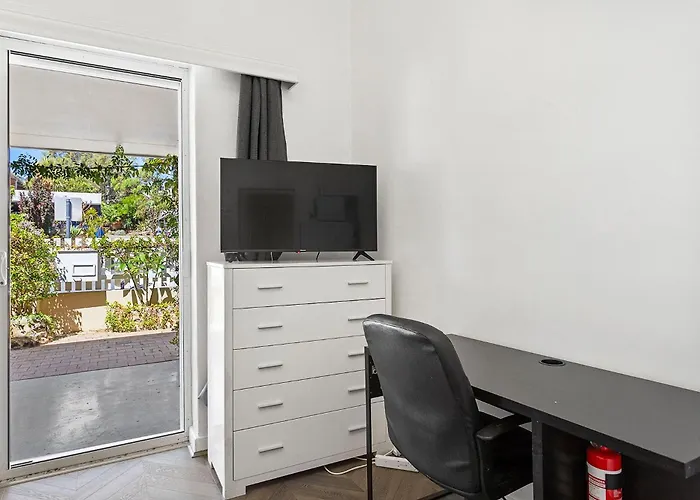 Stroll To Fremantle\'S Core Studio Apartment